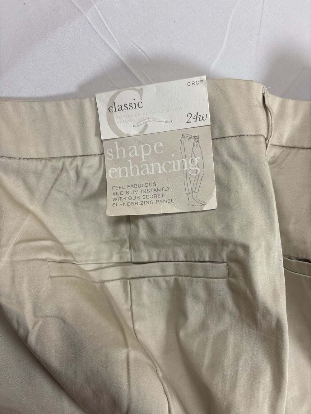 NWT Cato Women's Size 24W Tan Classic Shape Enhancing Crop Pants
